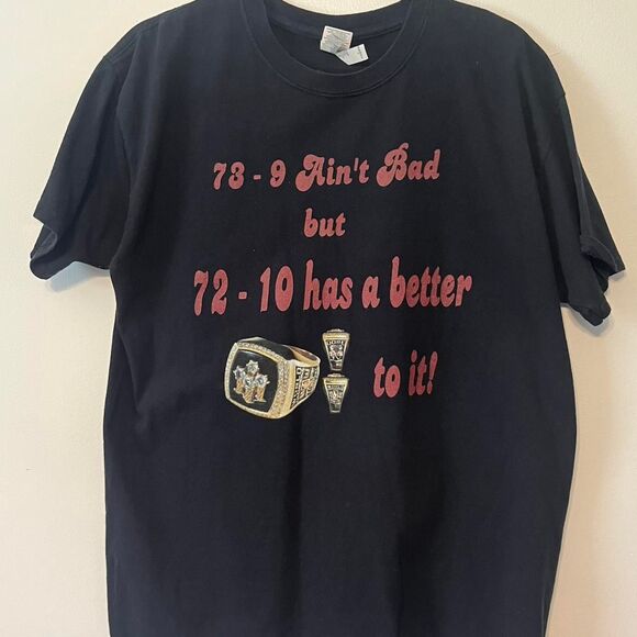 Rare Gildan Chicago Bulls "73-9 Ain't Bad, But 72-10 Has a Better Ring" T-Shirt - Picture 1 of 2